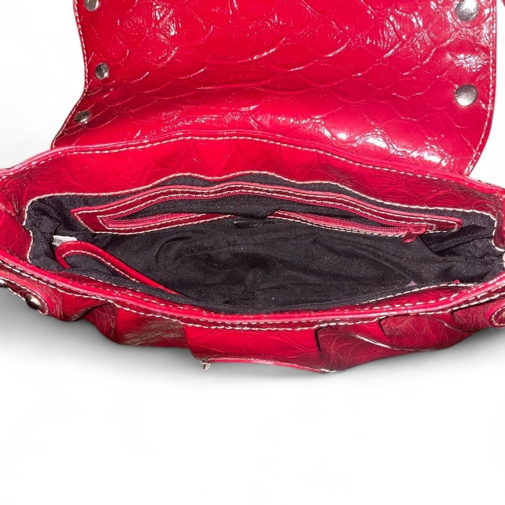 Bisou Bisou Red faux patent leather (PVC) Shoulder handbag with silver accents - Picture 4 of 6